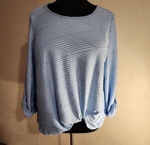 Ruby Rd Women's Light Blue Textured Twist Hem Long Sleeve Top 2X